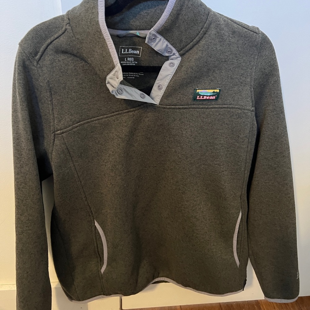L.L. Bean Sweater Fleece Pullover - great condition!!